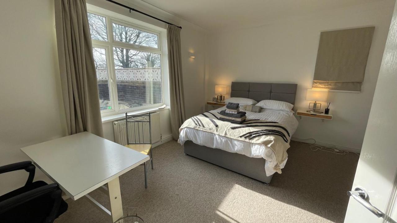 Fab Stay Uk - Coastal And Country Retreat With Free Secure Off Road Parking Minutes From Both Dover And Deal Zewnętrze zdjęcie